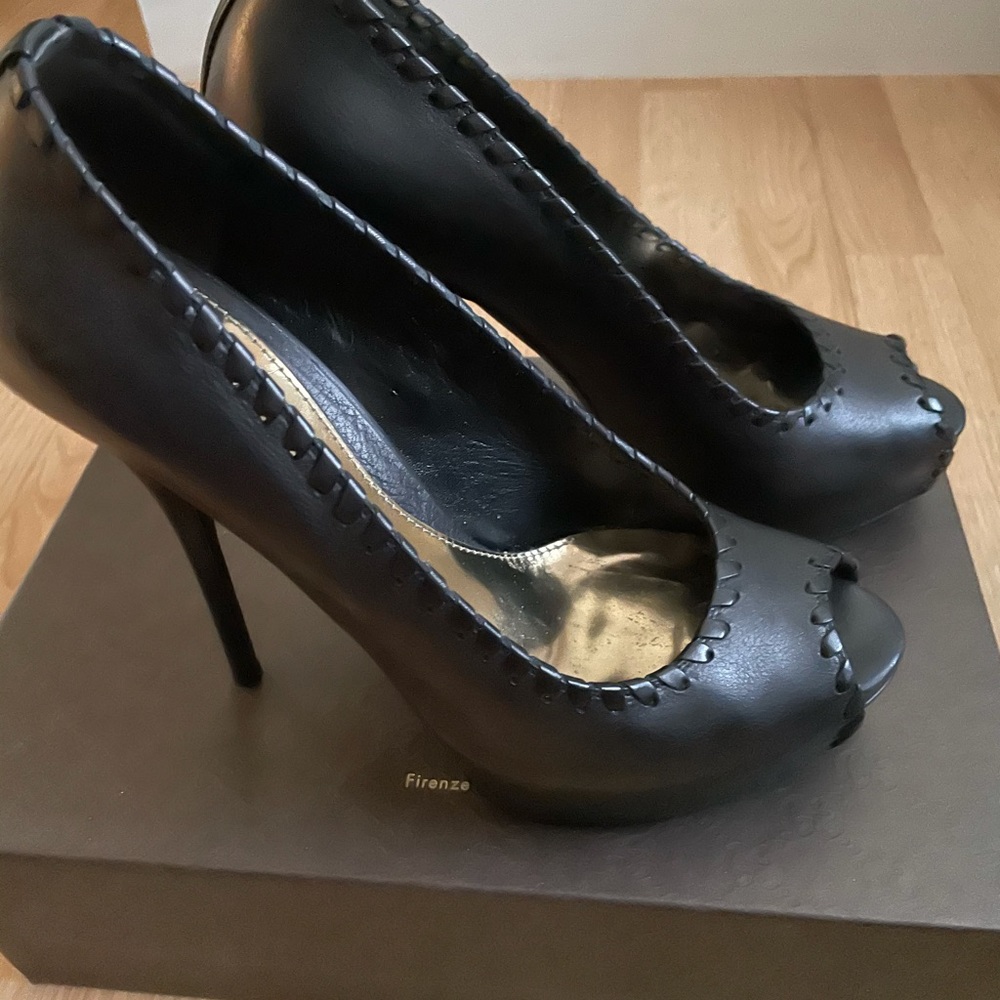 Gucci Heels